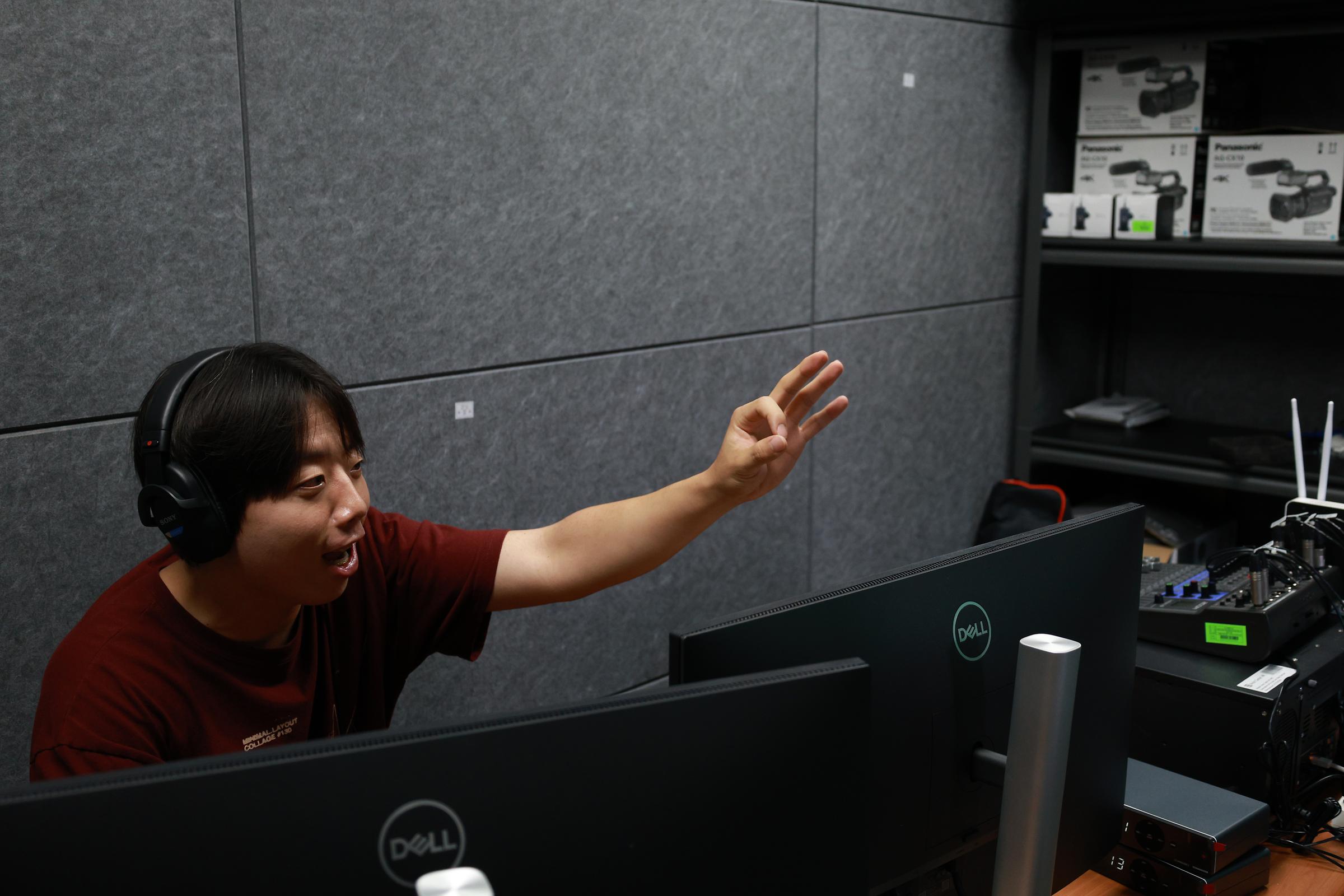 Advanced Media Contents