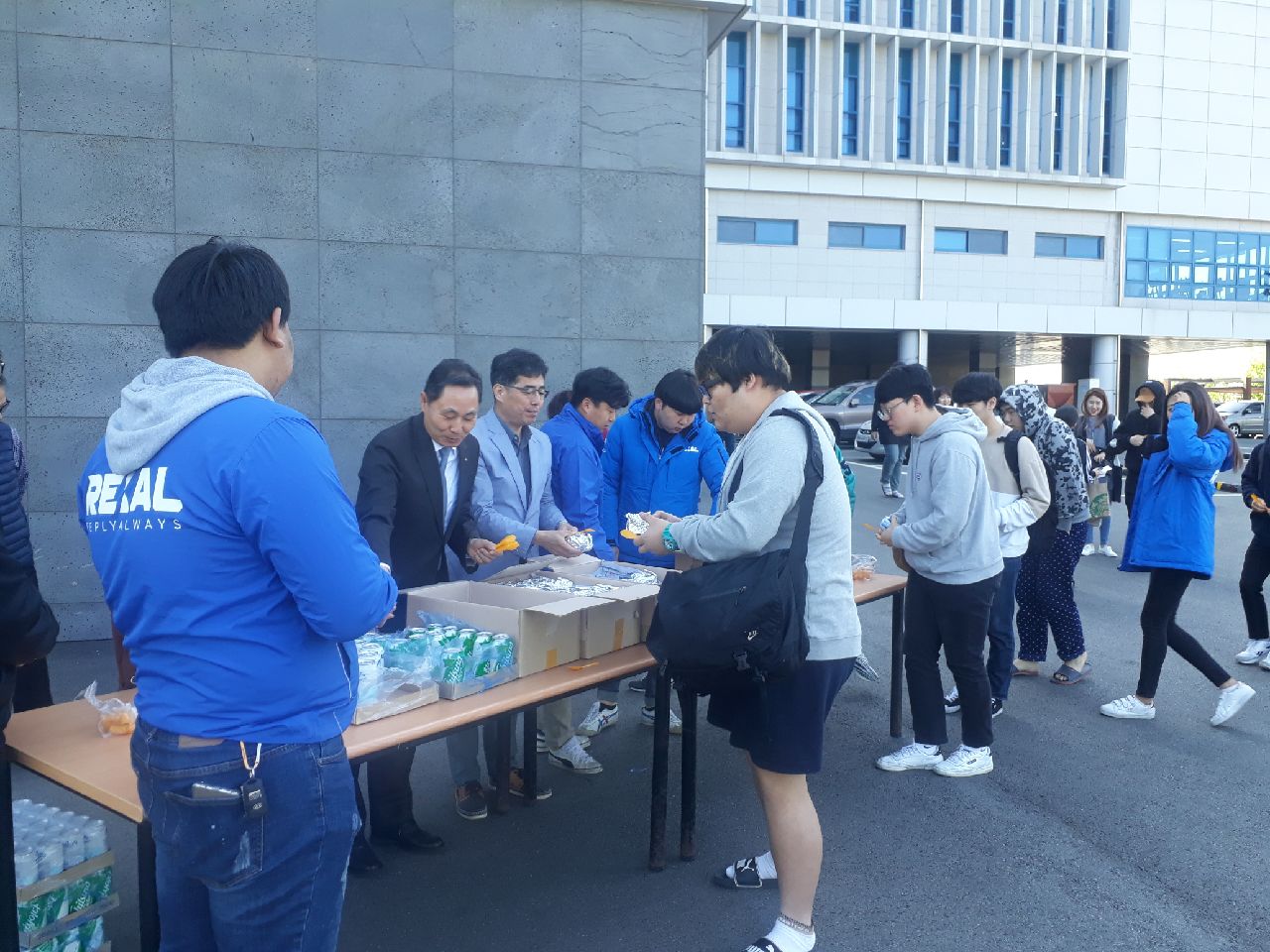 아산캠퍼스 2018  1학기 중간고사 기간 격려